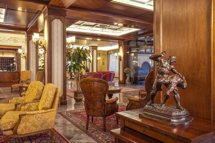 Hotel Lobby