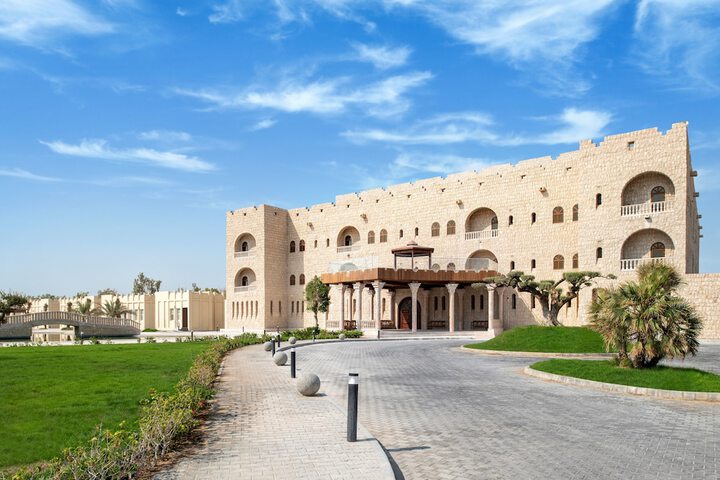 Hotel Exterior 57 of 60