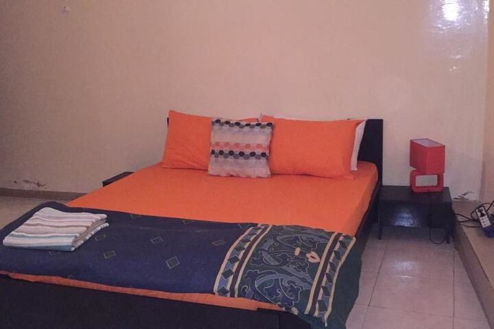 Room 14 of 21