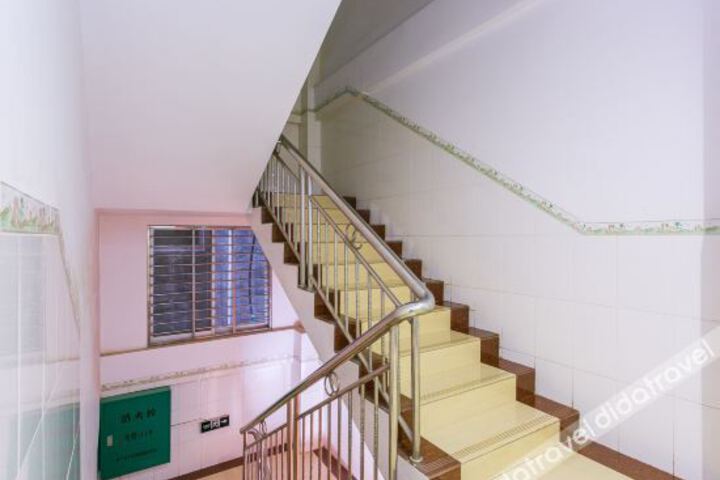 Hotel Interior 9 of 17