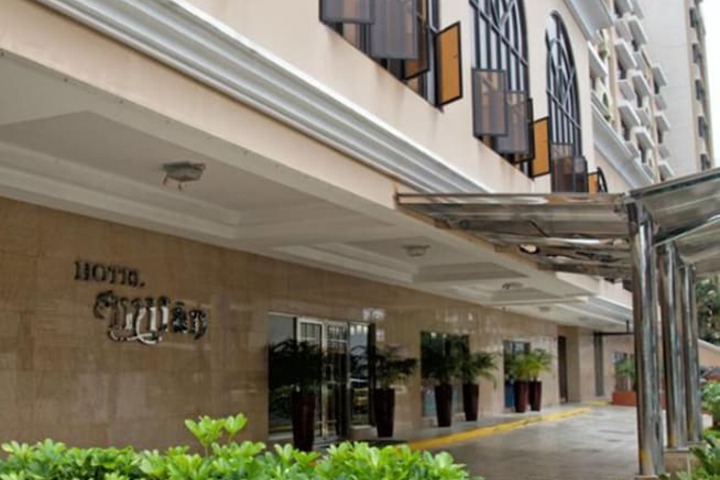 Hotel 43 of 45