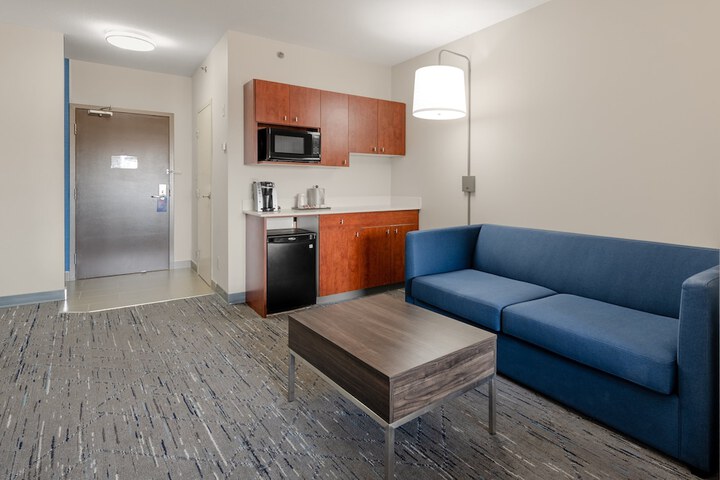 Room 11 of 64