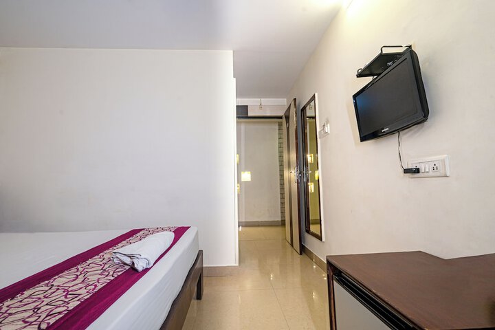Room 13 of 13