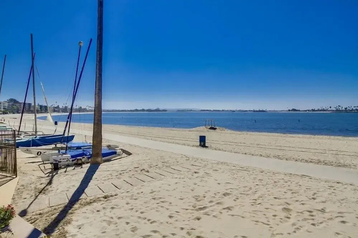 Beach 15 of 23