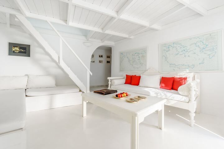Room 10 of 28