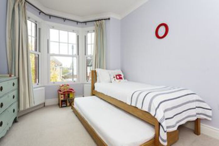 Room 6 of 22