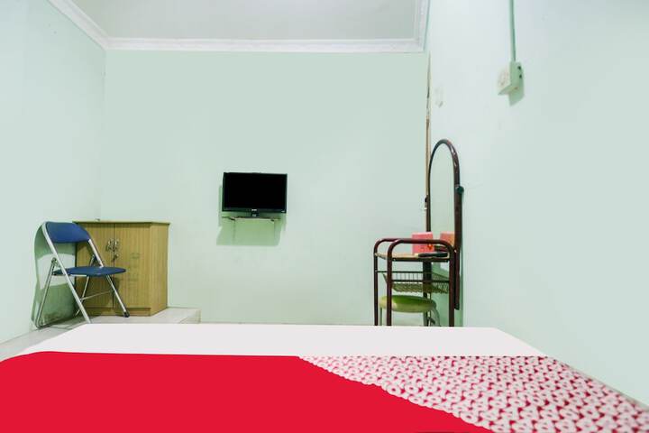 Room 14 of 24