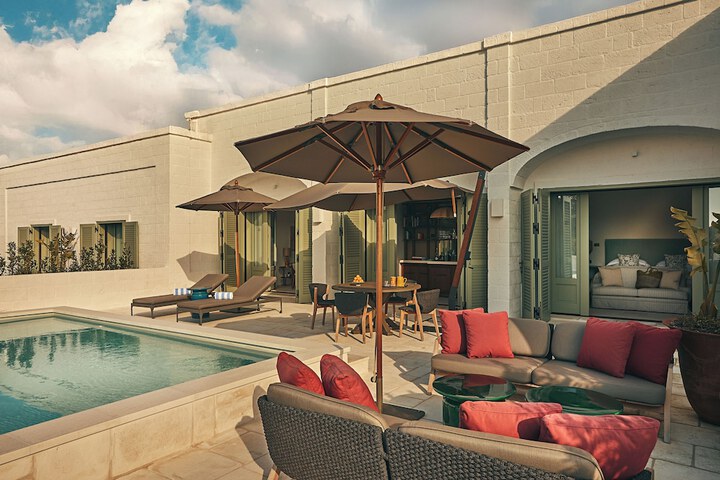 Terrace/Patio 51 of 96