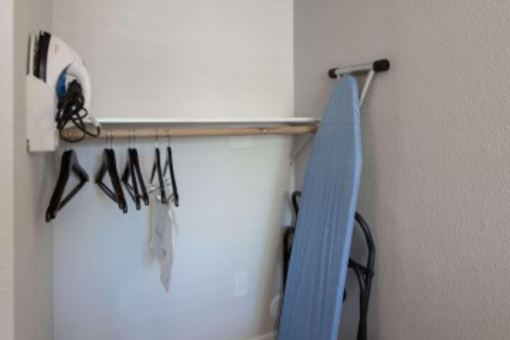 Room 12 of 48