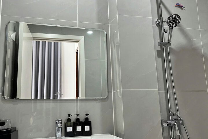 Room 35 of 43