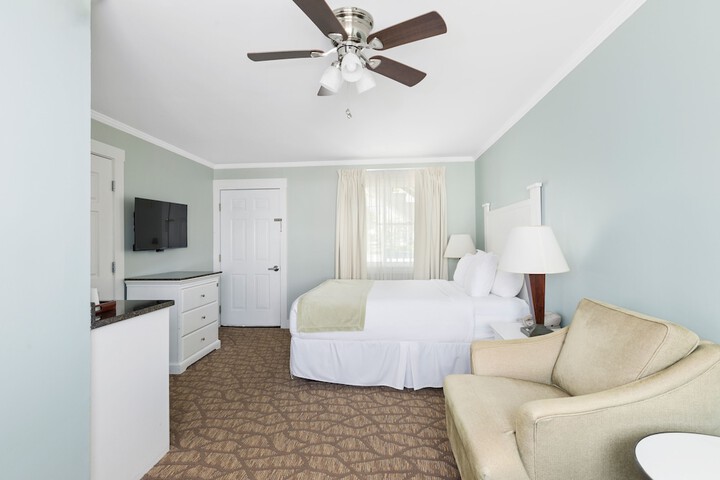 Room 21 of 106