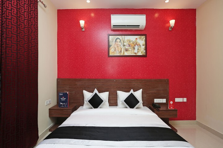 Room 6 of 23