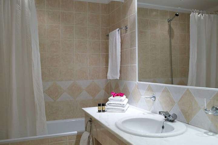 Clean Restrooms