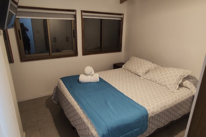 Room 13 of 68