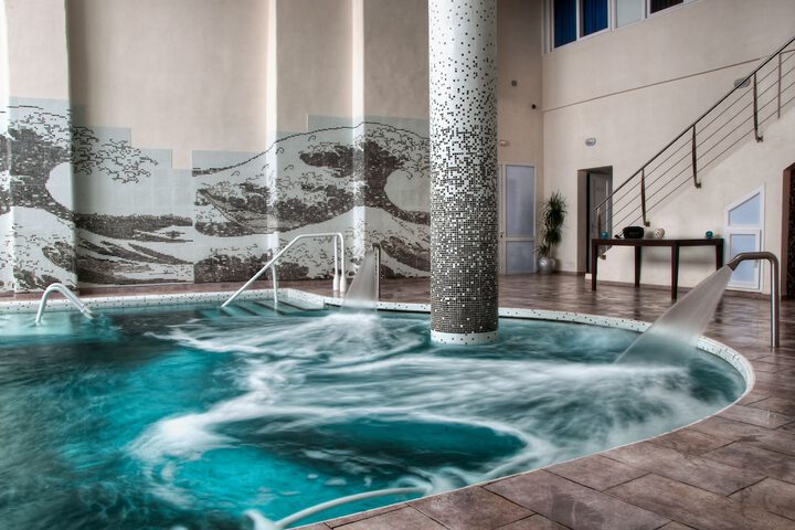 Pool Hotel