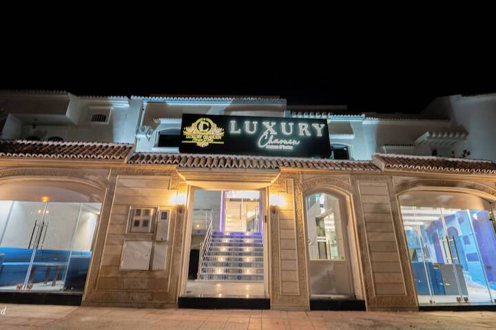 LUXURY CHAOUEN