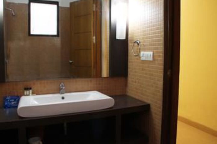 Room 7 of 31