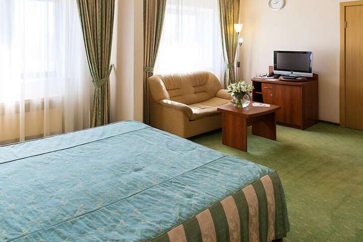 Room 34 of 154