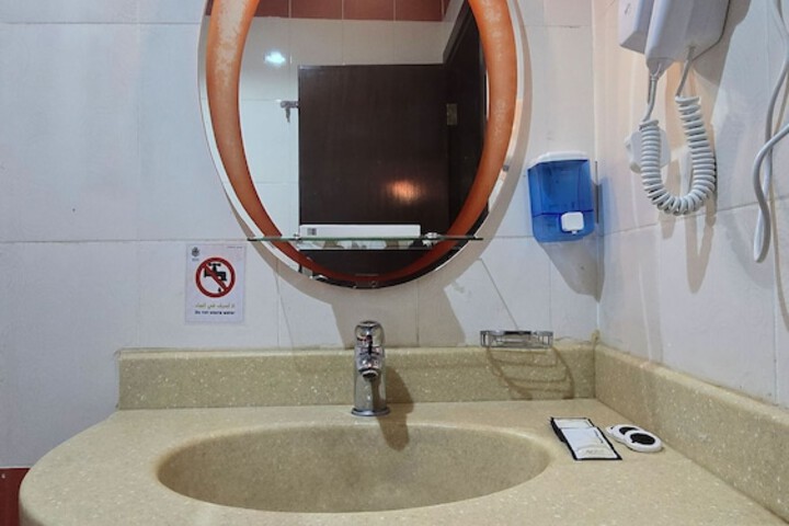 Room 19 of 27