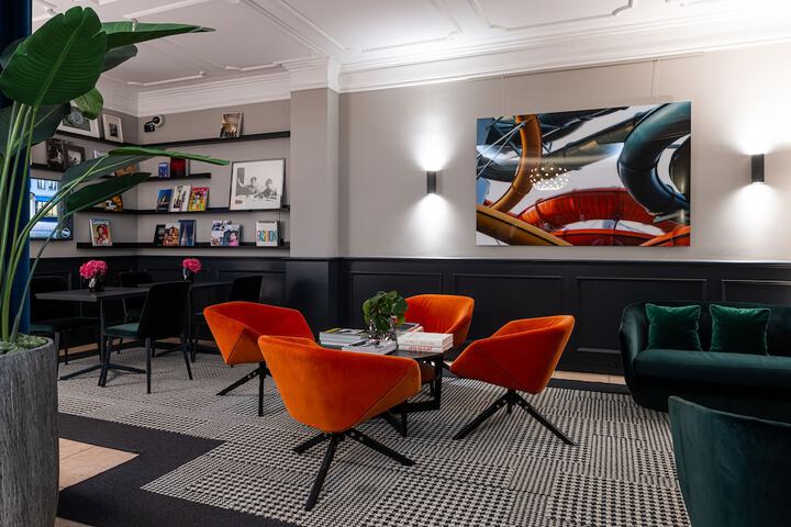 Lobby Photo