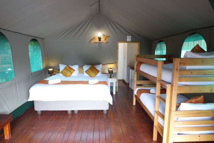 Room 6 of 32
