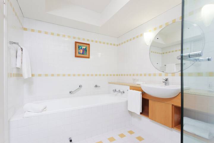 Room 45 of 127