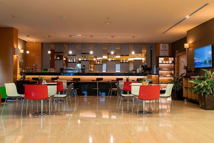 Hotel Lobby