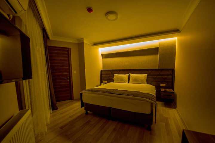 Room 20 of 48