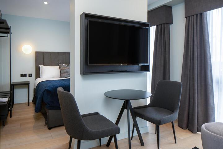 Room 12 of 29