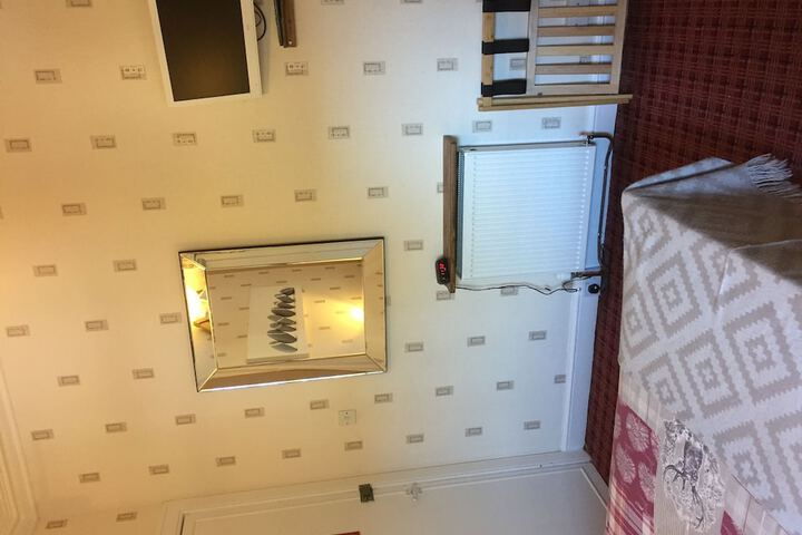 Room 25 of 44