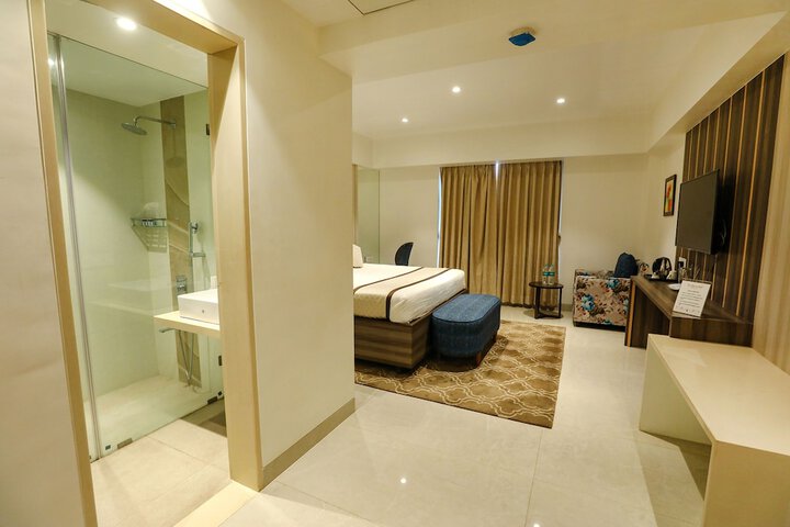 Room 22 of 46