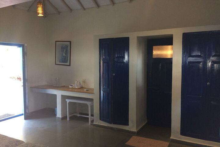 Room 41 of 233
