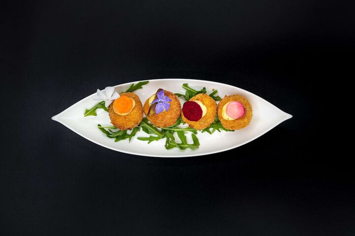 Dining 48 of 87