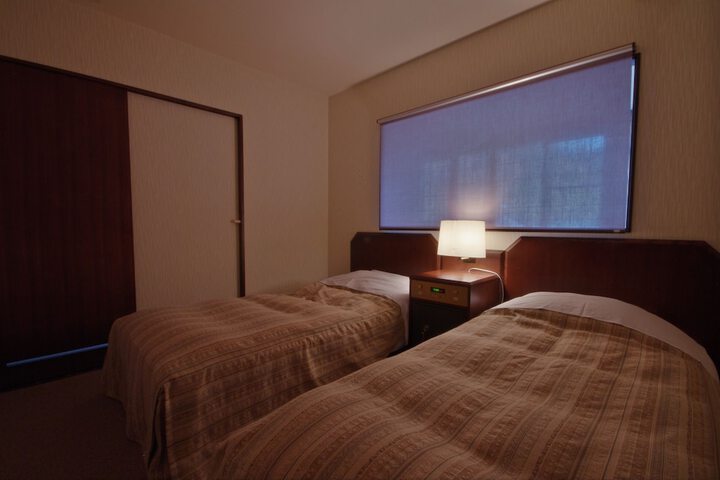 Room 3 of 57