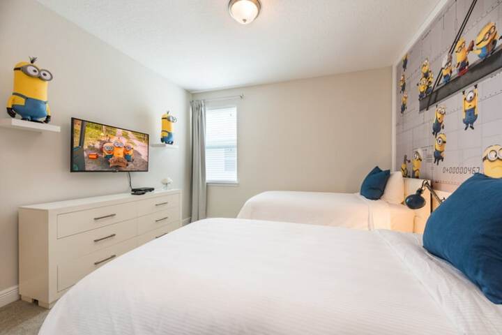 Room 4 of 60