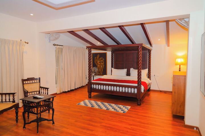 Room 15 of 138