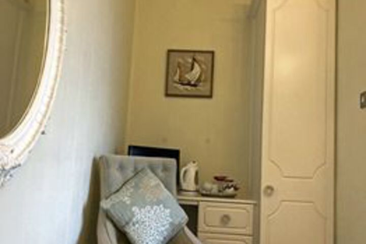 Room 56 of 109