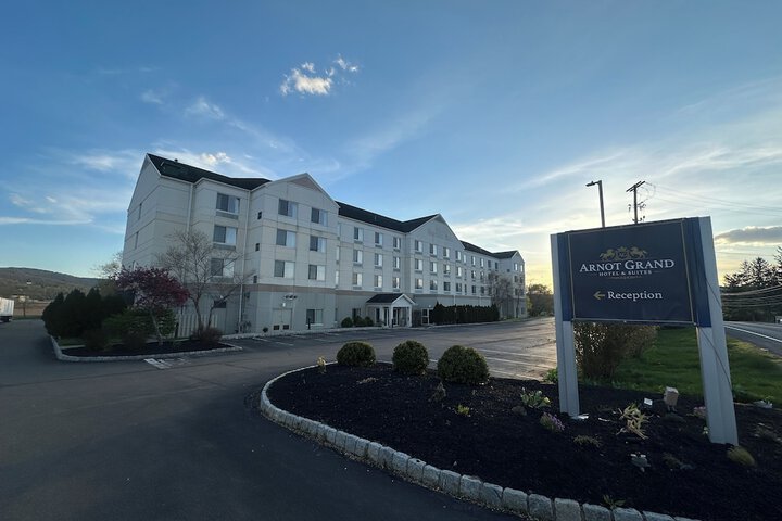 Hotel 27 of 28