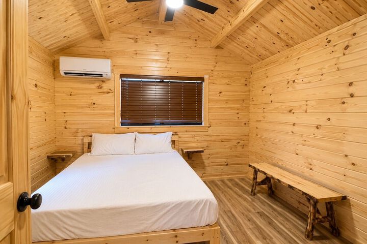 Room 5 of 29