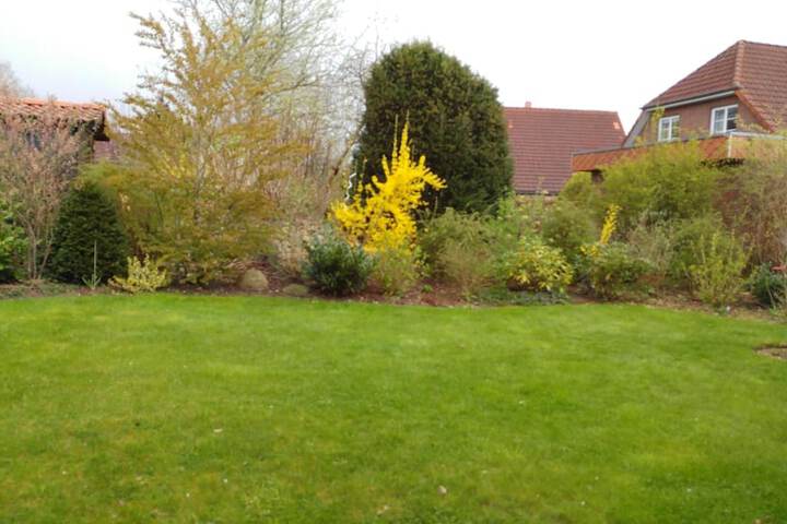 Property Grounds 33 of 51