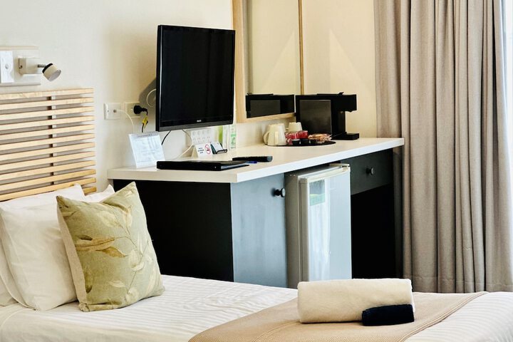 Room 7 of 56