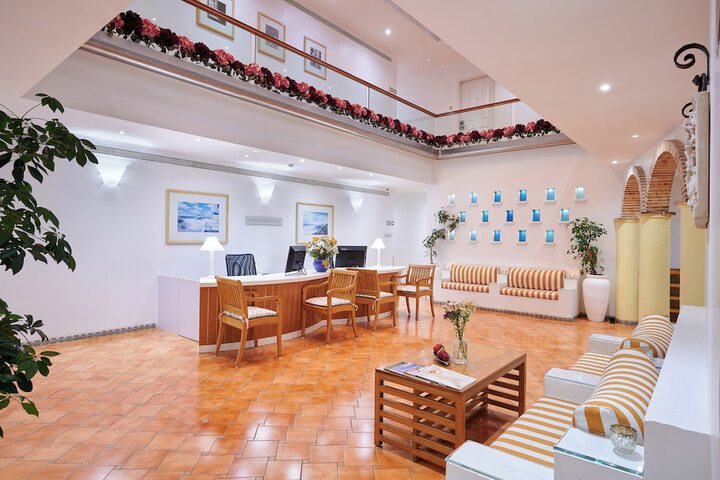 Hotel Interior 3 of 38