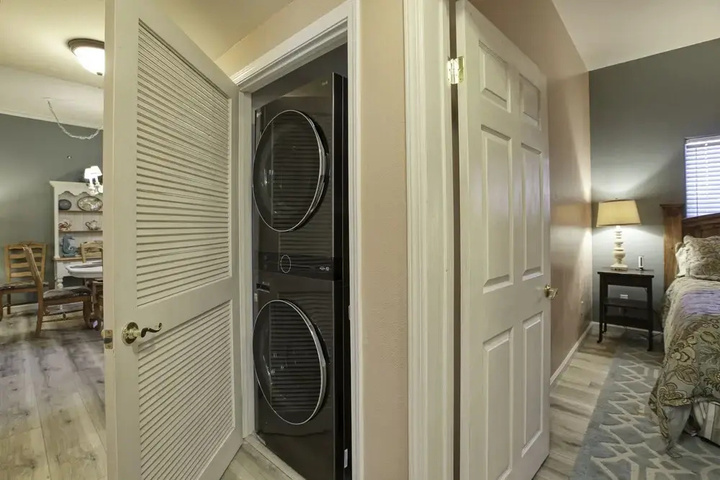 Room 3 of 18
