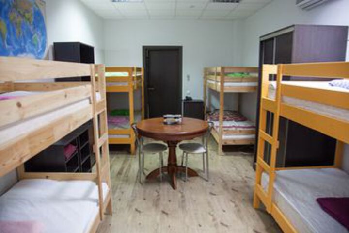 Room 9 of 23