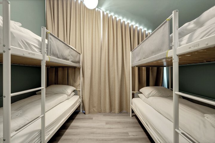 Room 36 of 87