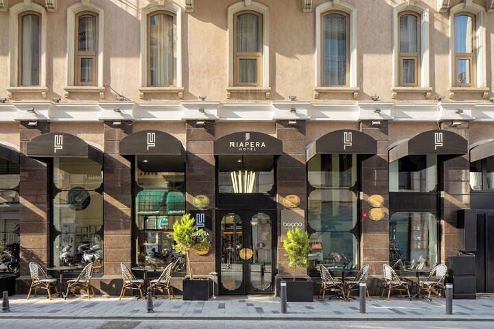 Hotel 56 of 63