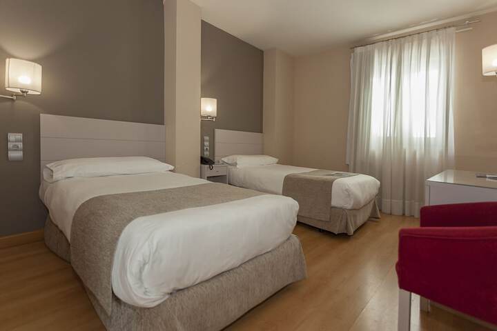 Room 26 of 70