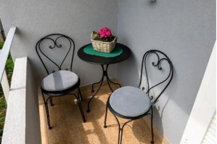 Terrace/Patio 7 of 18