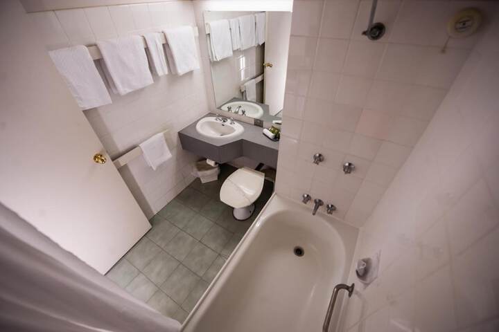 Clean Restrooms