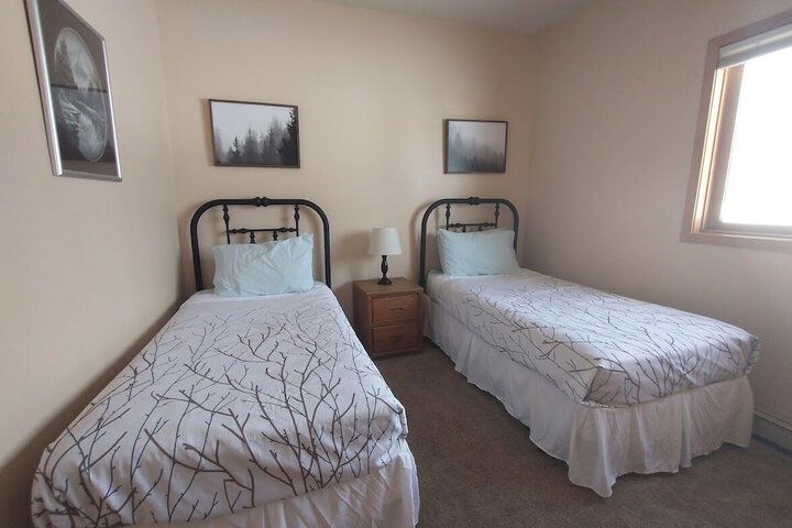 Room 14 of 66